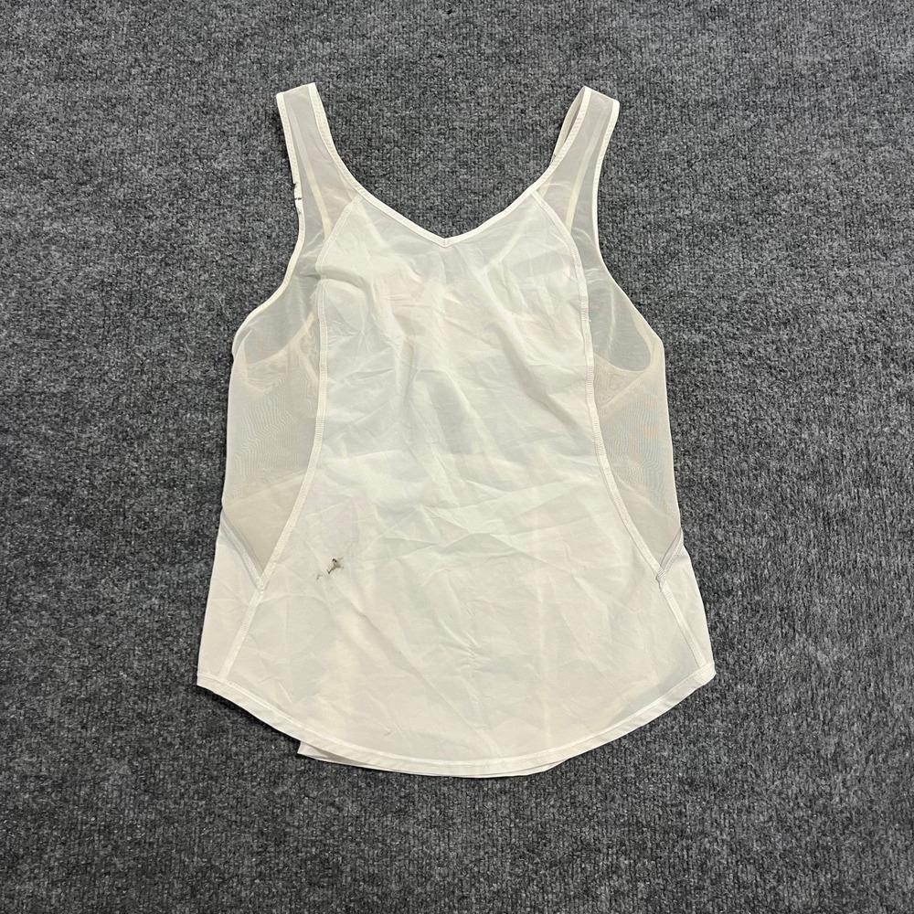 Lululemon Tank Top Womens Size 4 White Mesh Back Strappy Athletic Yoga Gym